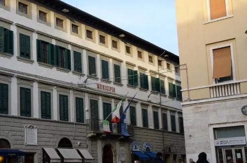 Camerieri e cuochi per il nuovo locale che apre a Pontedera 