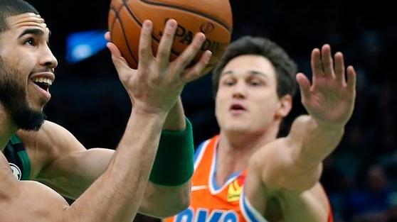 Lakers, derby e primato Gallinari 18 punti, e OKC va