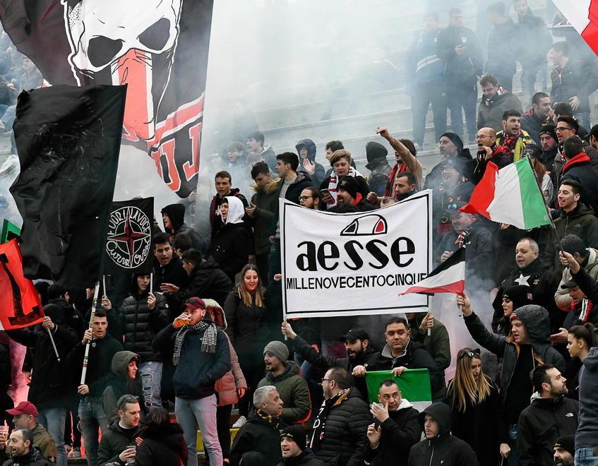Campionato sospeso sino al 3 aprile e la Lucchese tornerà ad allenarsi il 17 marzo 