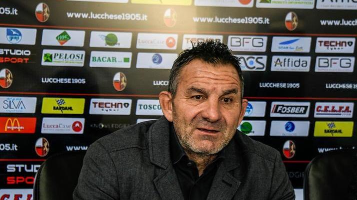 Russo: «Tifosi restate a casa adesso il calcio è in stand by»