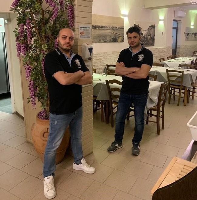 Meno tavoli e più distanti Lo Yellow resta aperto 