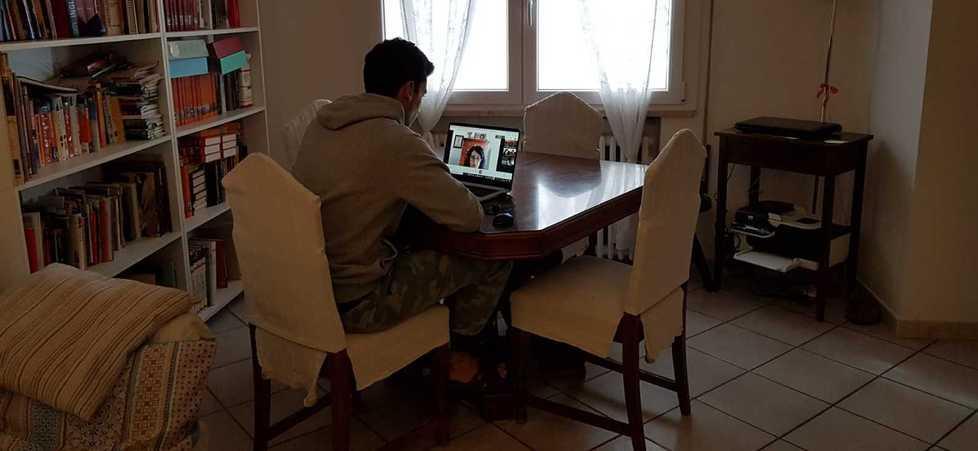Scuola, didattica a distanza con difficoltà tecniche 