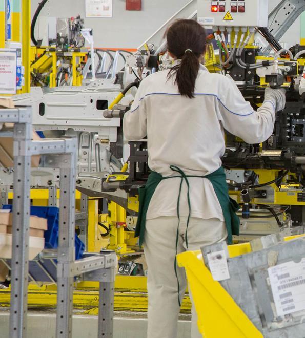 Imprese ferraresi a due velocità L’export in calo e meno investimenti 