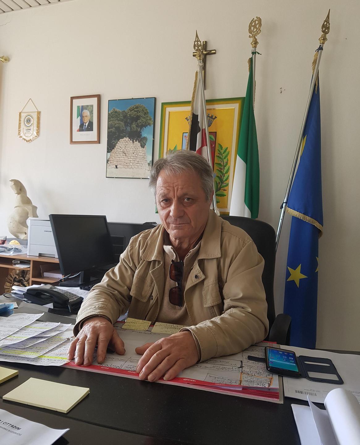 «Il sindaco Furriolu deve presentarsi in consiglio» 