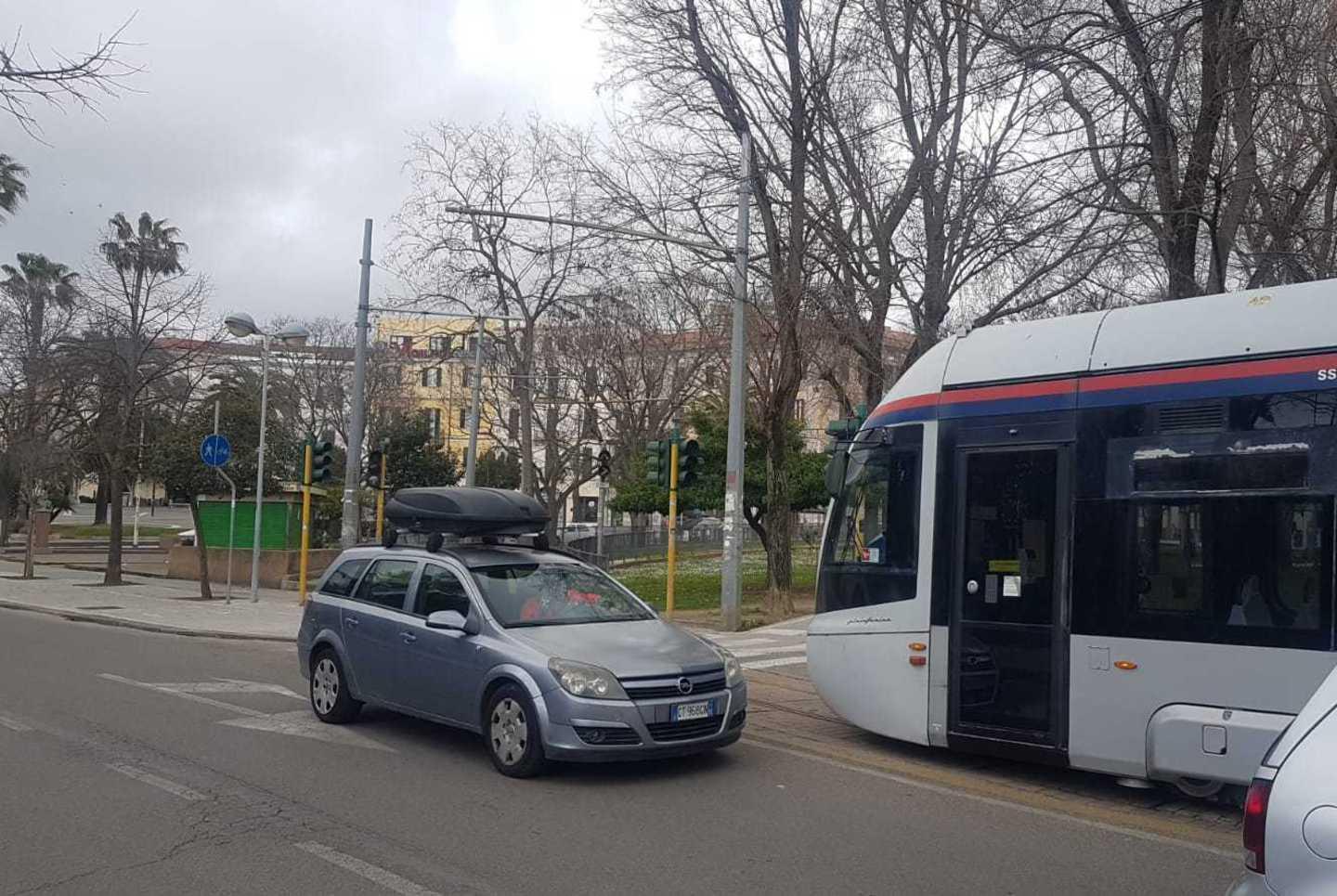 Sirio ritorna in viale Italia ma non c’è assalto a bordo 