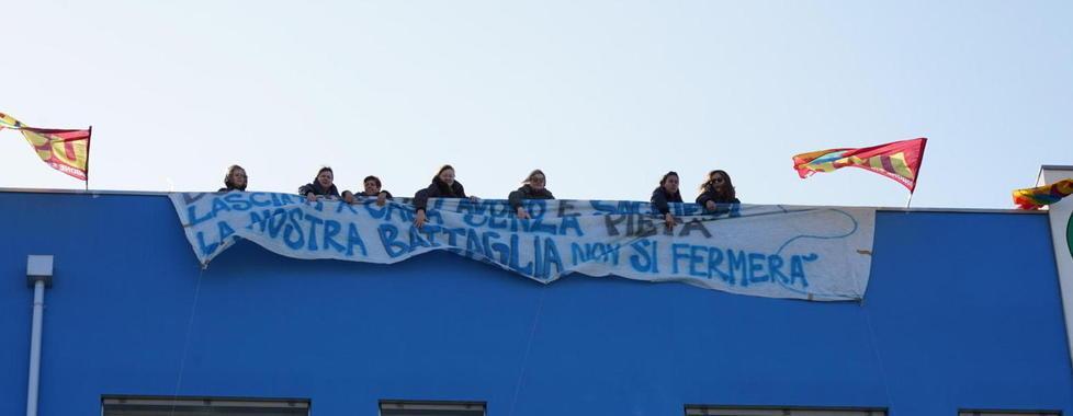 Sostegno bipartisan durante il presidio