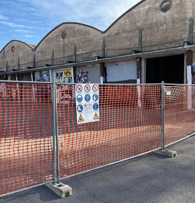 Parte il cantiere Limitato il parcheggio