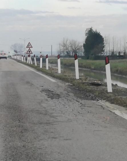 La sponda del canale c’è Adesso si aspetta il ripristino della strada