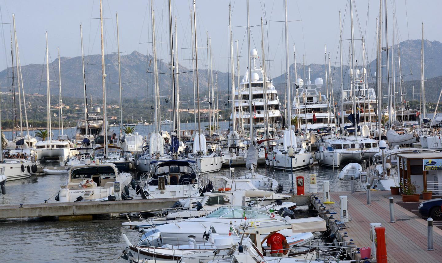 In banchina rilevata la temperatura agli equipaggi degli yacht