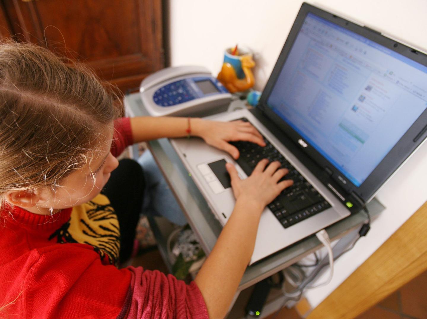 I problemi delle famiglie con la didattica a distanza 