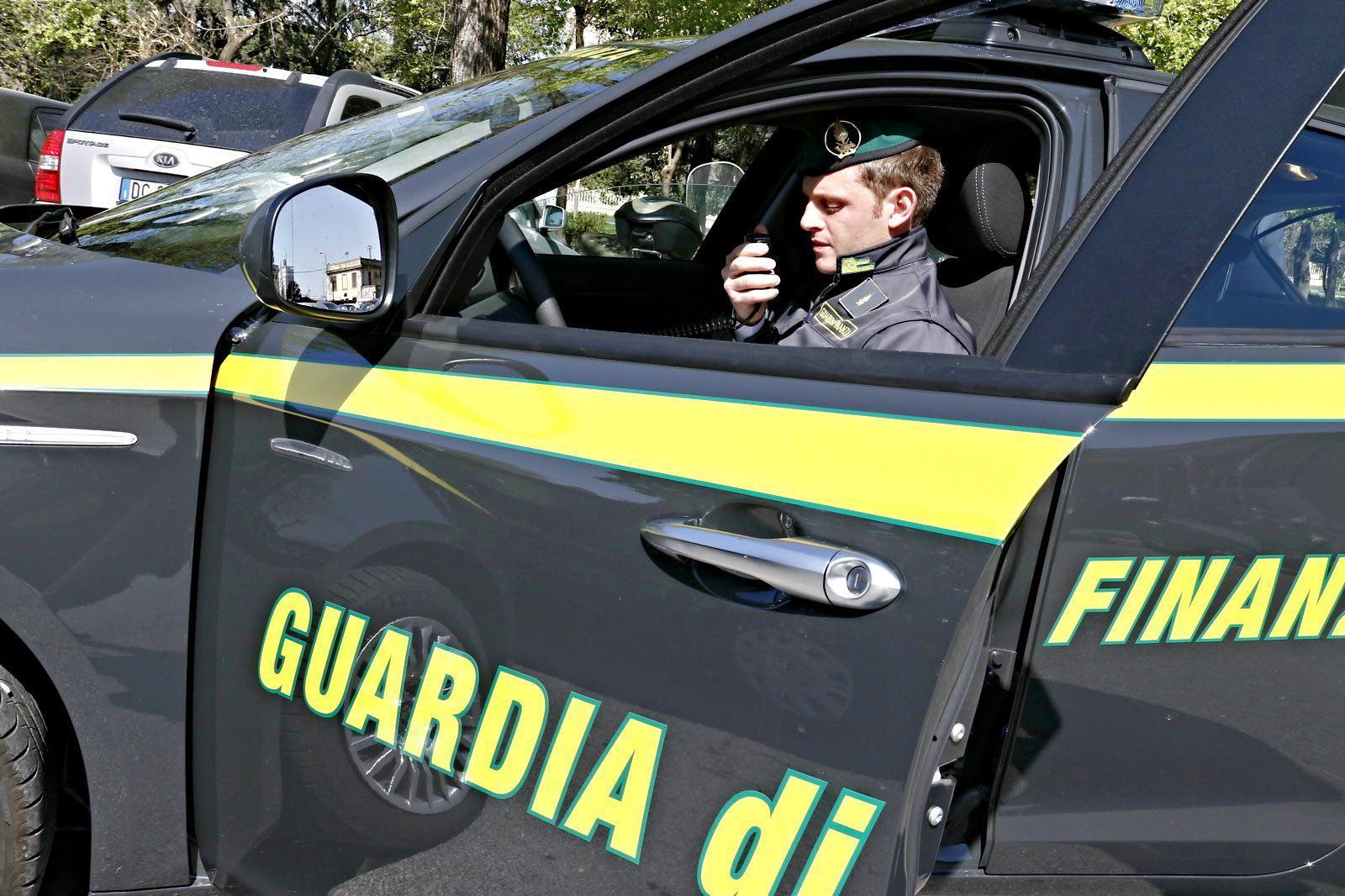 Agli arresti domiciliari imprenditore pistoiese accusato di bancarotta ed evasione fiscale