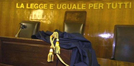 Trentenne lucchese condannato a 10 mesi per tentato furto 