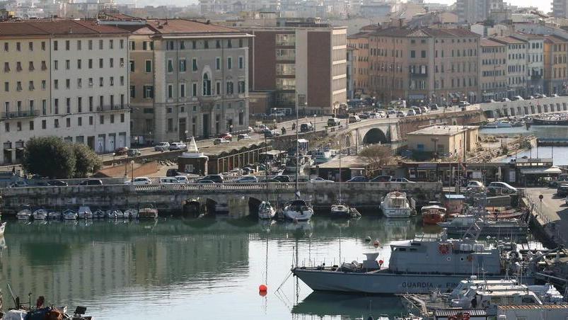 Simoncini alle imprese «Aspettate a licenziare»