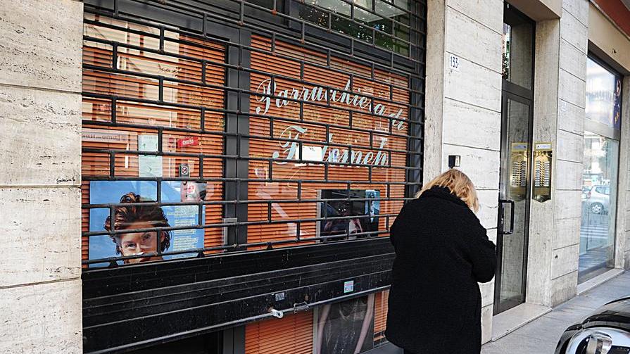 Il commercio va “in pausa”