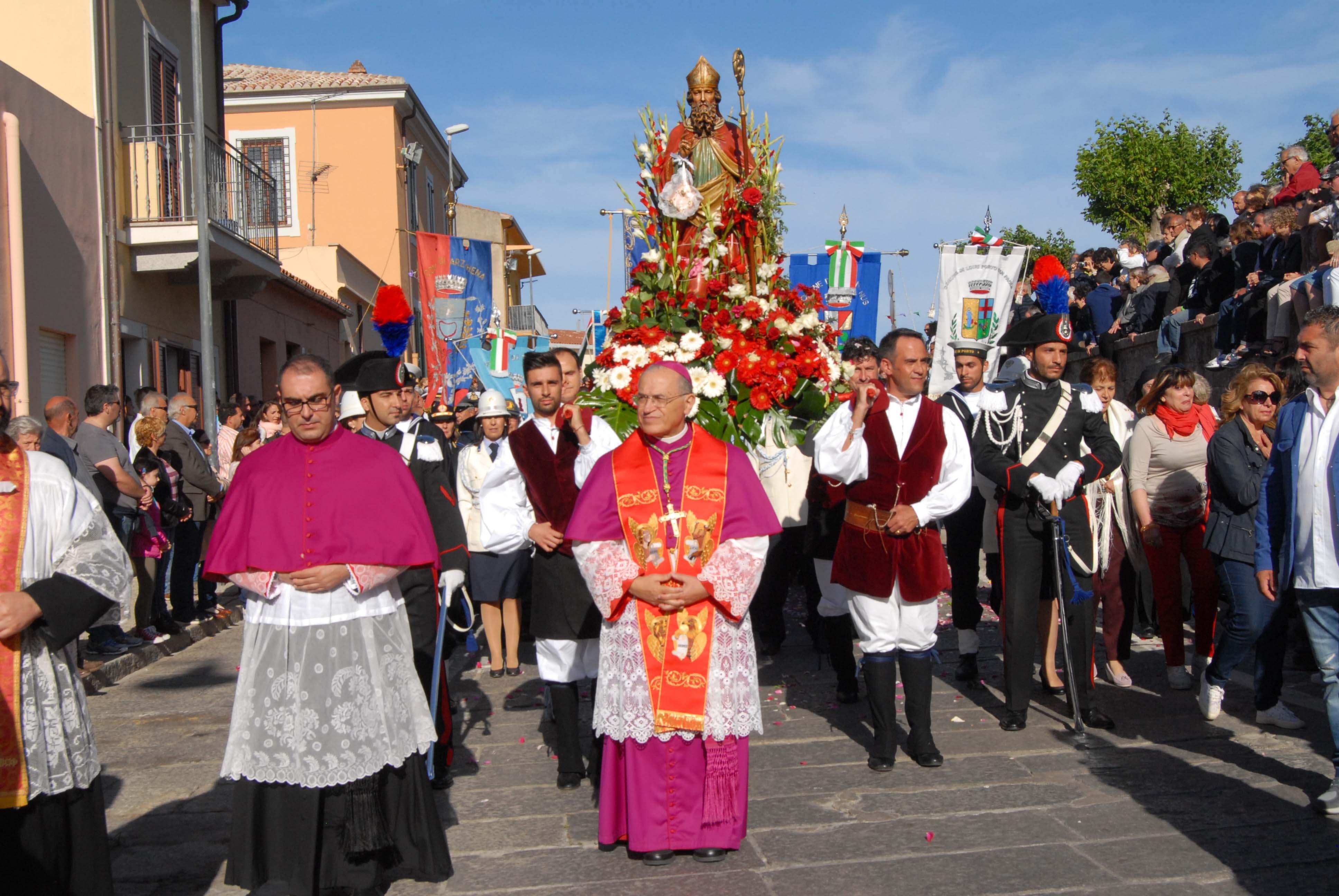 Il vescovo della diocesi di Tempio Ampurias Sebastiano Sanguinetti