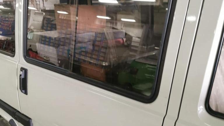 Olbia, la denuncia del consigliere Meloni: "Ancora troppi sbarchi di auto provenienti dal Nord Italia"