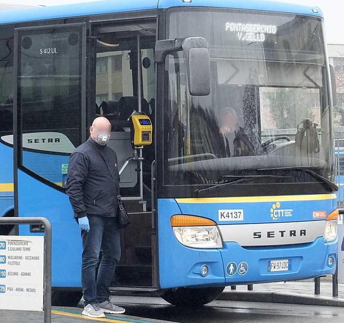 Anche gli autobus quasi vuoti «Così non ha senso continuare»