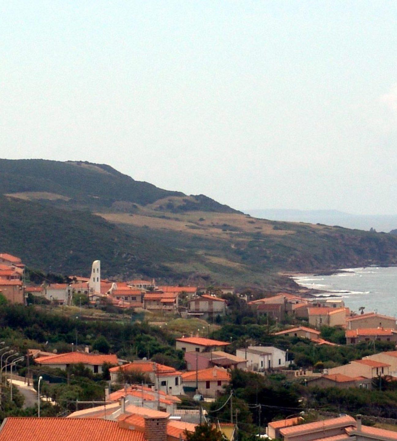 Stop alle fosse settiche nel litorale di Bosa arriva la rete fognaria