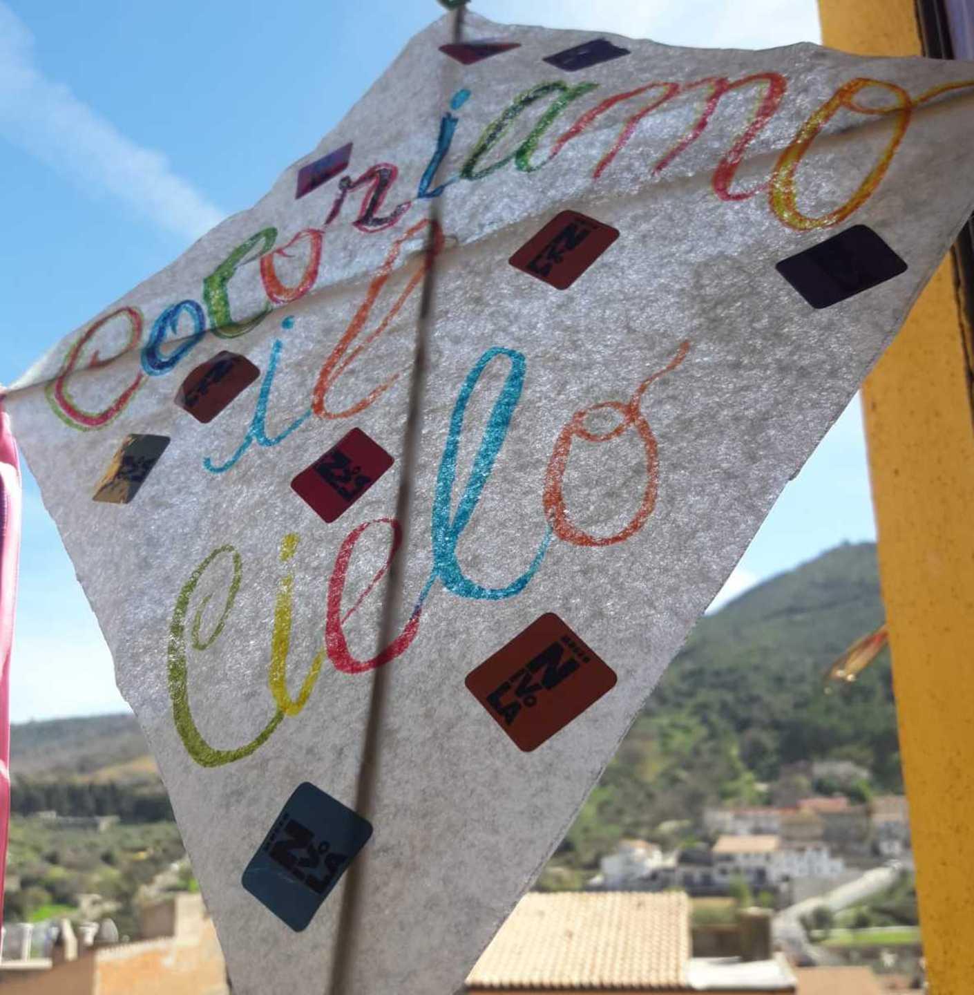 Aquiloni in volo al museo Nivola bimbi in festa a Orani e Sarule