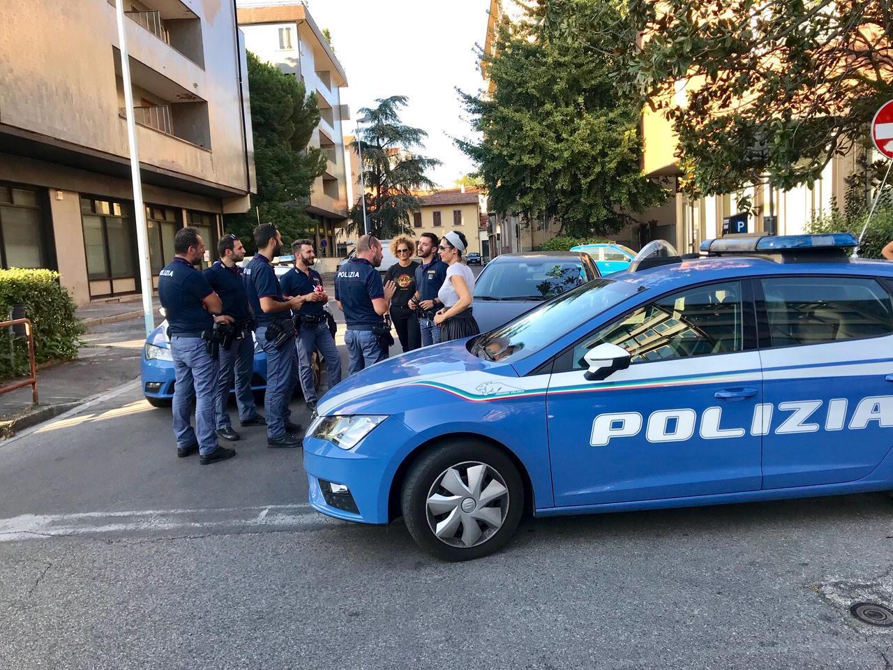 Un intervento della polizia in via Baldinucci (archivio)