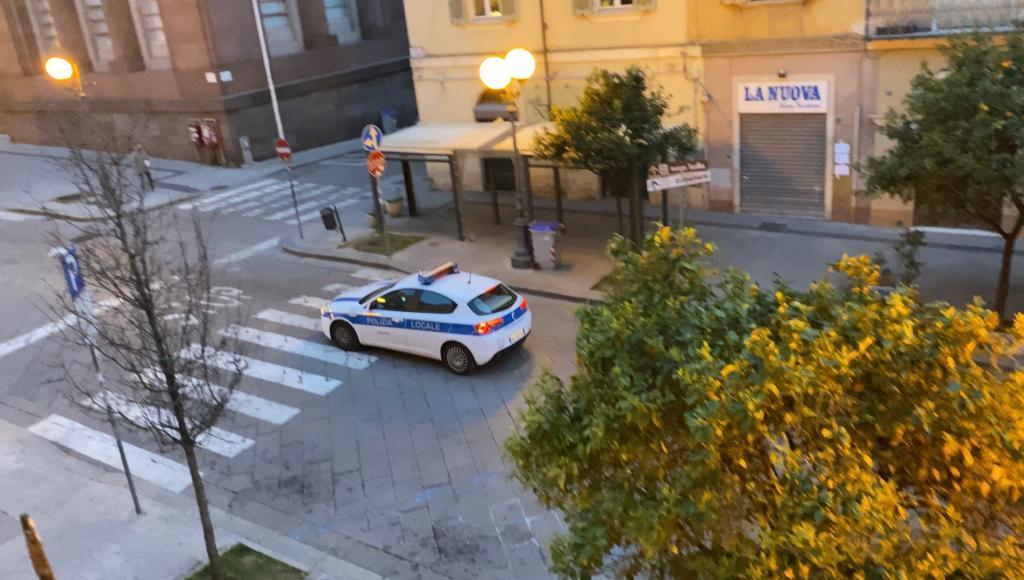 Coronavirus, a Sassari stop a jogging e passeggiate