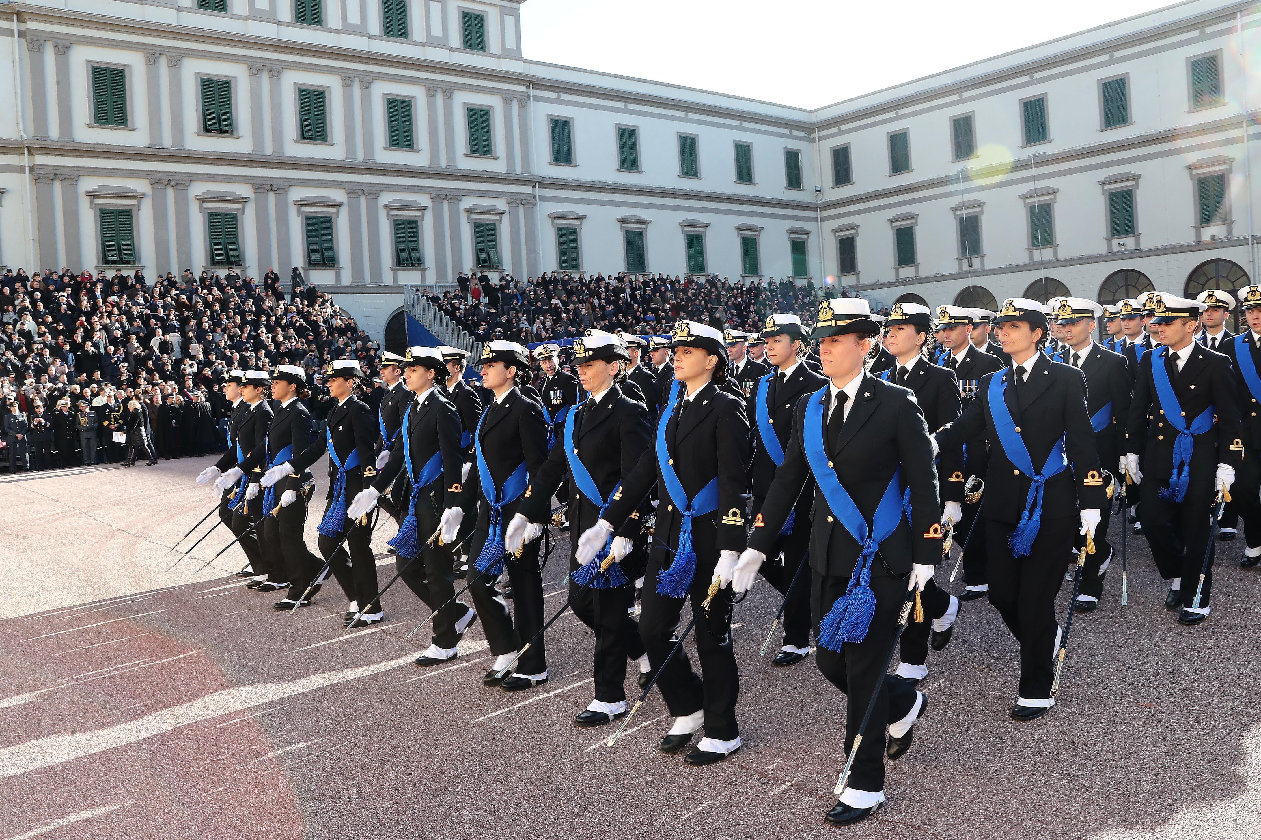 Accademia Navale, stop alla didattica per il coronavirus: tutti gli allievi rimandati a casa 
