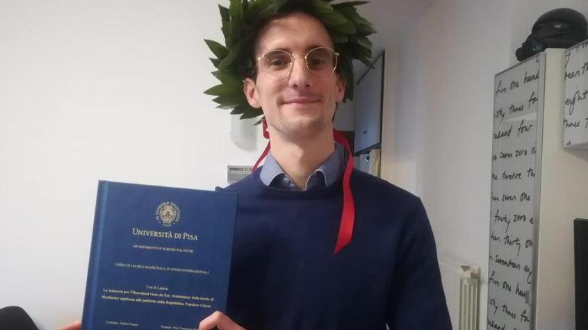 Andrea Rugani, 27 anni, laureato via Skype in Scienze politiche
