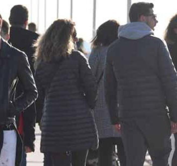 Famiglia milanese a Poveromo «Non sono andati via e girano» 