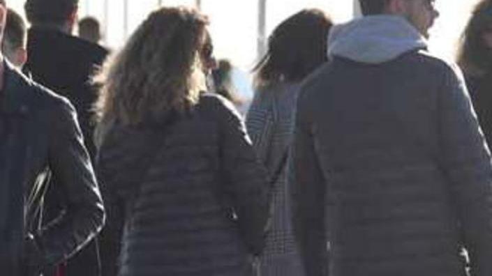Famiglia milanese a Poveromo «Non sono andati via e girano»