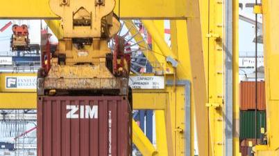 Il porto cresce anche nell’anno dei guai Traffici container ok solo per i trasbordi