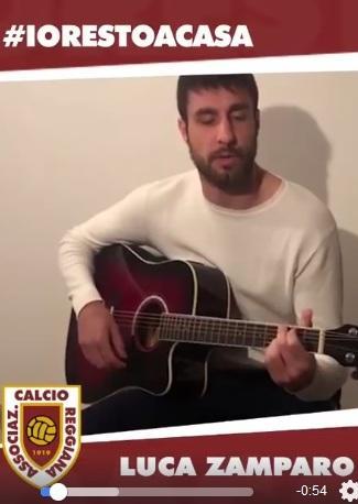 In un video i giocatori invitano a non rischiare