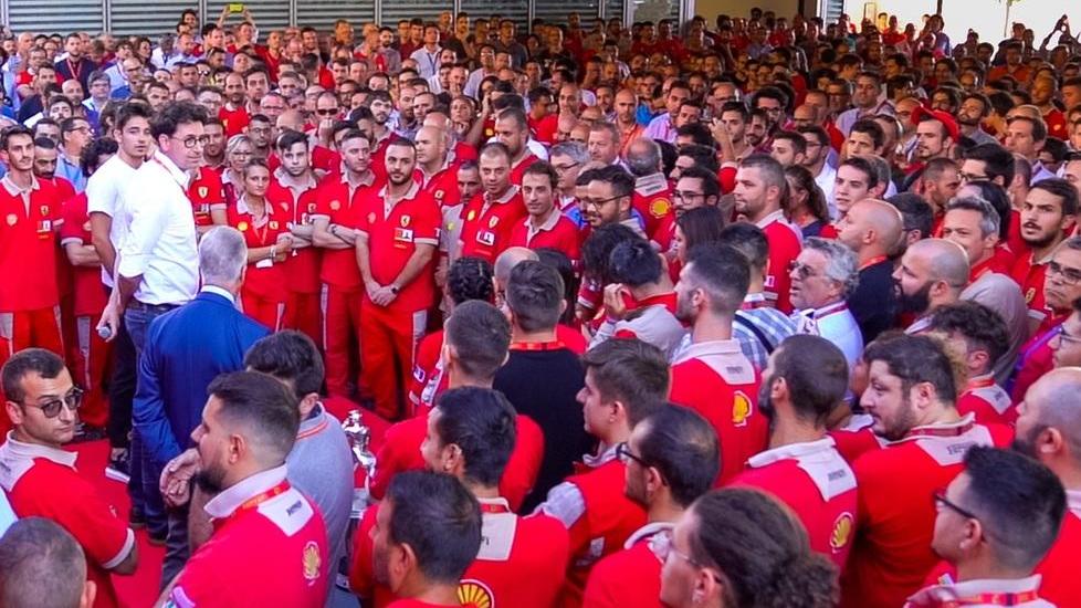La Ferrari rientra ai box e ferma Maranello Stop della produzione fino al 27 marzo