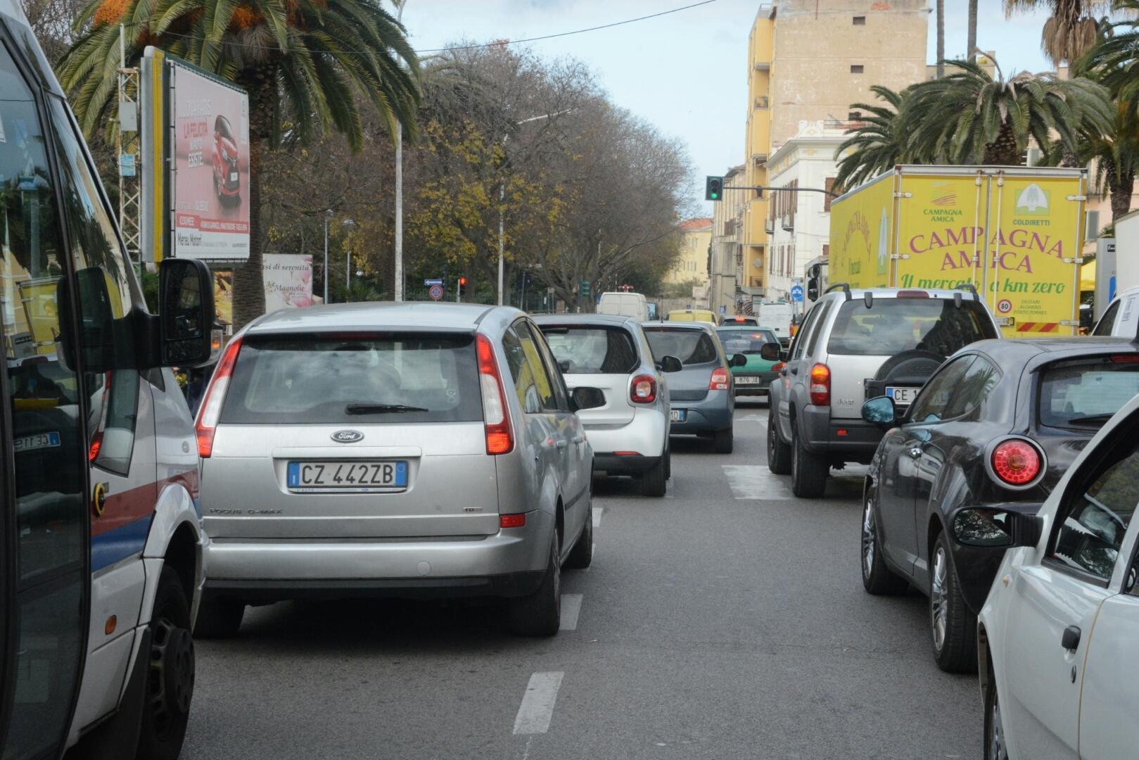 Pratiche auto, chiuso sino al 25 marzo l'ufficio Pra di Sassari