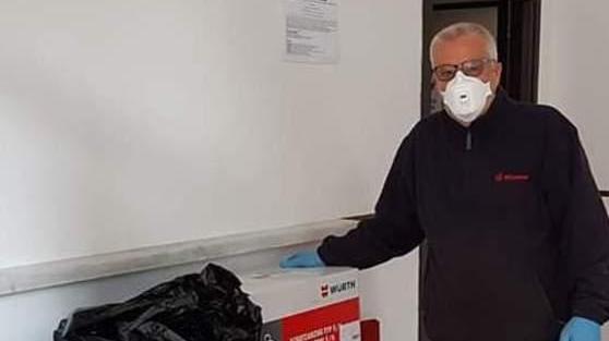 Mascherine e camici per la Croce Bianca