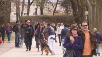 Le Mura staranno chiuse per 10 giorni «Troppe persone trovate a passeggio»