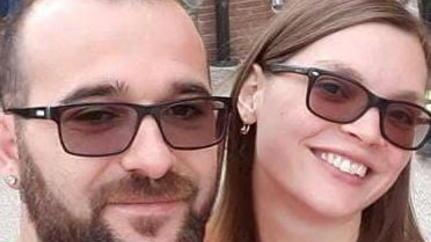 Portano la pizza ai medici del San Luca