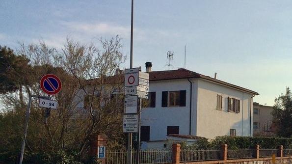 Stop al transito sul lungomare e a tutti i banchi del mercato