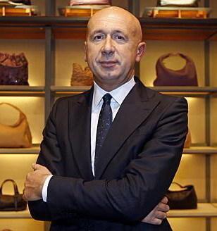 E Gucci produrrà camici e mascherine per i medici 