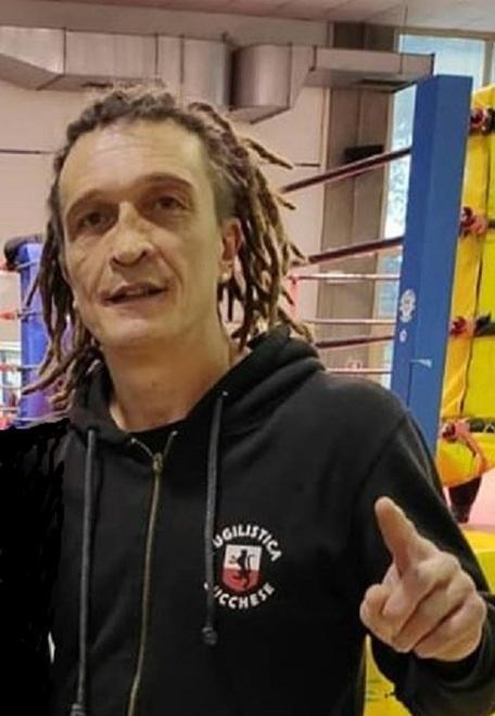 Il match più importante per il mondo della boxe: comprare un respiratore 