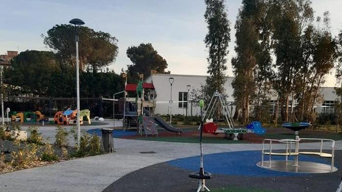 Sanificati parchi e pensiline in settimana tocca alle strade