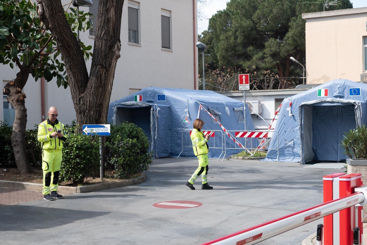 Coronavirus, altri due positivi a Cagliari: i casi salgono a 120 