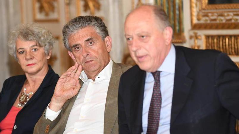 Riunioni e delibere solo in via telematica La giunta continua così fino al 3 aprile