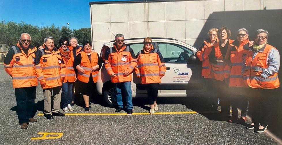 Trasporti sanitari e tante attività sociali Auser punto di riferimento per gli anziani 