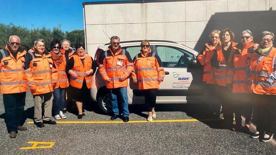 Trasporti sanitari e tante attività sociali Auser punto di riferimento per gli anziani