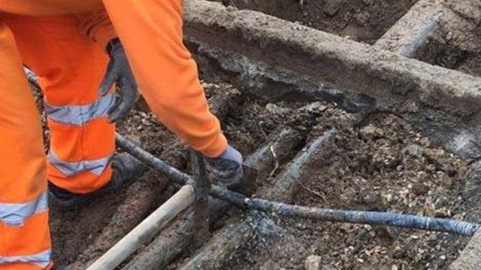 Riparata una perdita d’acqua all’antincendio della scuola