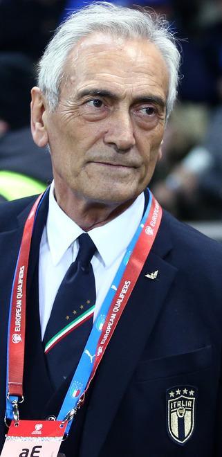 Tutti appesi alla decisione Uefa per capire quando si riprenderà 