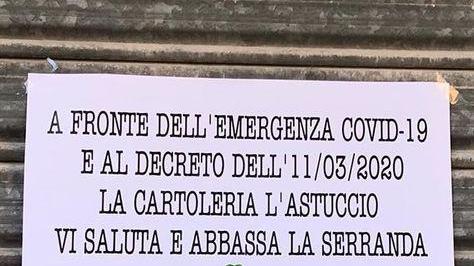 “Aiutate i negozi”