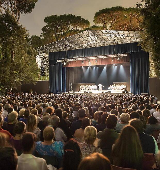 L'appello: fermiamo tutte le manifestazioni culturali per un anno 