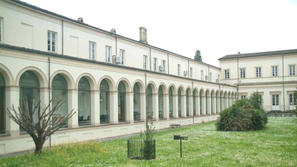 Covid, morto un 72enne di Castelnuovo A Capannori c’è il primo guarito dal virus