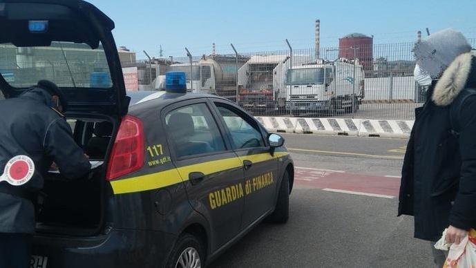 Controlli agli imbarchi ma per adesso i varchi non sono stati attivati